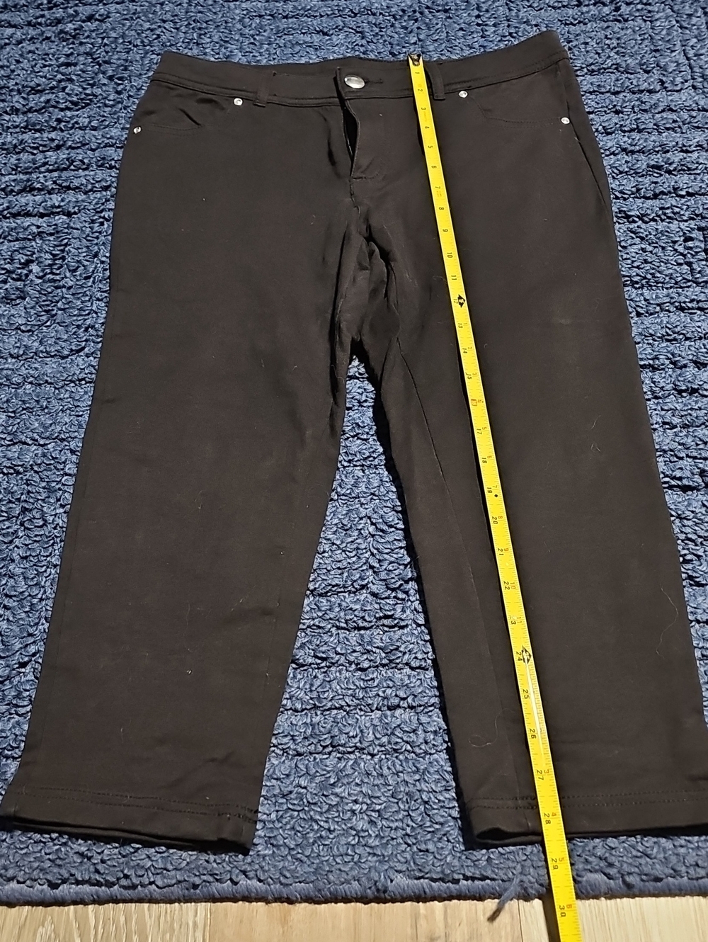 Women's Black Stretch Capri Pants